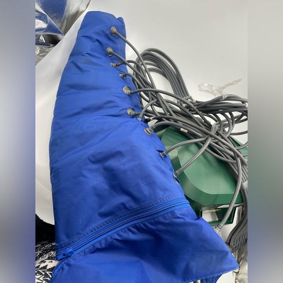 Lympha Press Lymphatic Massage Pump Mini 201M w/ One 6' Hose - Tested & Working. - Picture 13 of 13